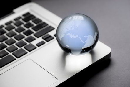 Expert tips for connecting authentically with multilingual audiences