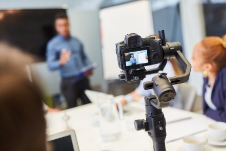 Unsure whether to dub or subtitle your corporate video? 